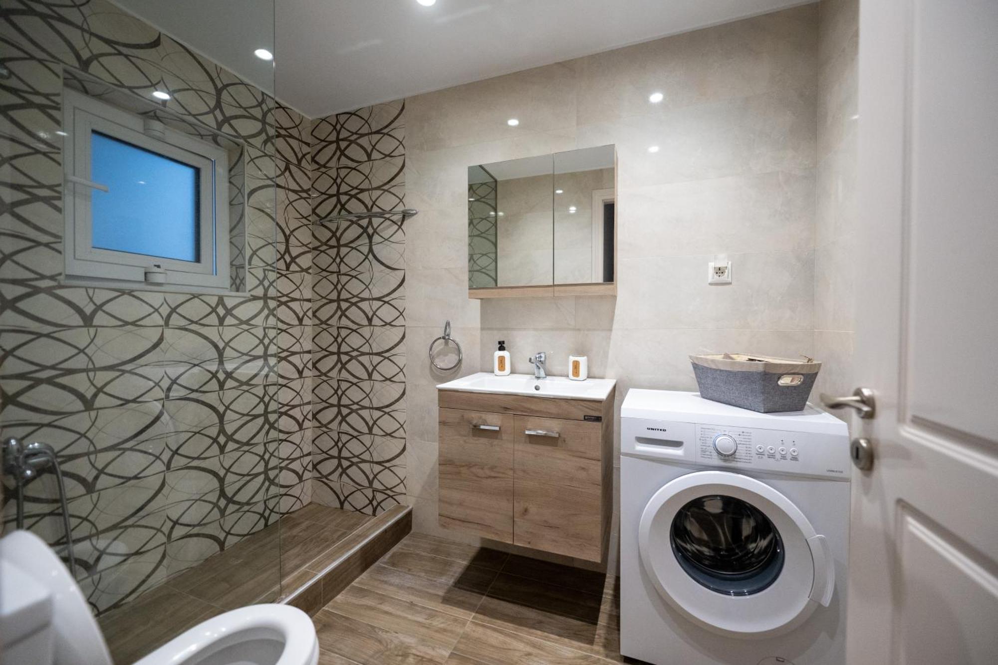 Il Centro Apartment Aígion Ngoại thất bức ảnh